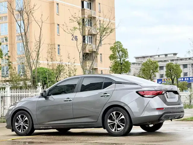 Nissan Sylphy — Фото автомобиля 18