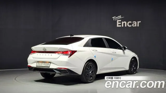 Hyundai AVANTE Avante (CN7) — Фото автомобиля 2