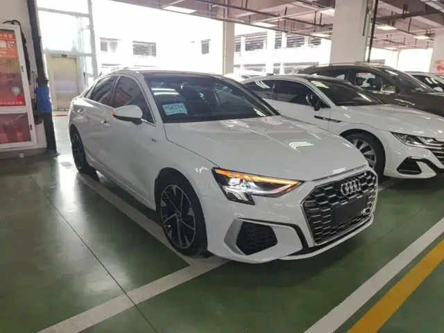 Audi A3 — Фото автомобиля 3
