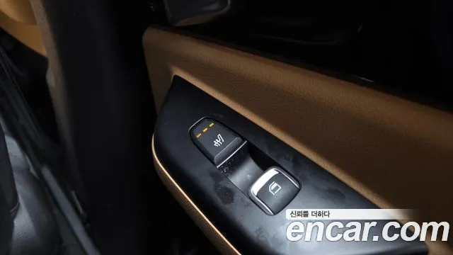 Kia Canival Carnival 4 поколение Бензин 9 мест Prestige — Фото автомобиля 13