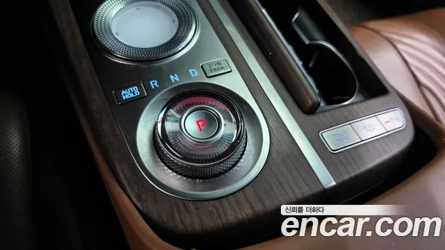 Genesis G80 Бензин 3.5 турбо AWD — Фото автомобиля 6