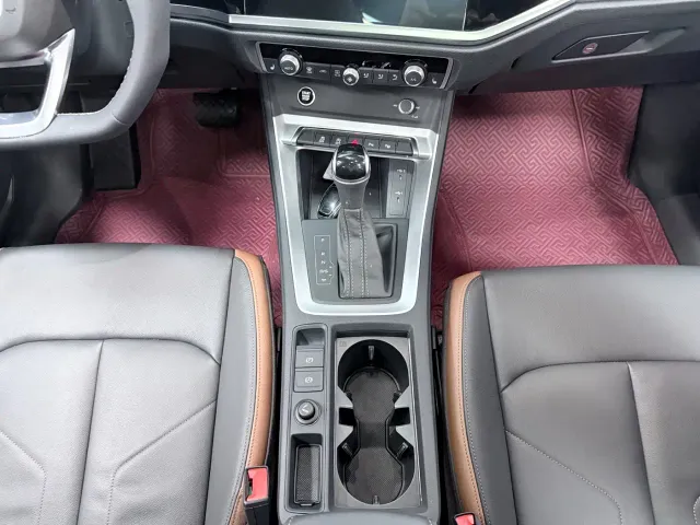 Audi Q3 — Фото автомобиля 15
