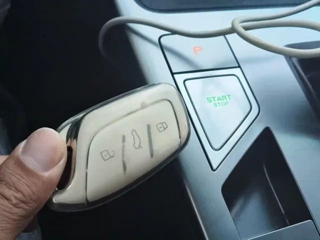 Roewe RX5 — Фото автомобиля 11