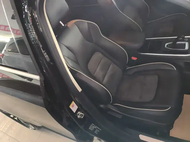 Haval H6 — Фото автомобиля 24