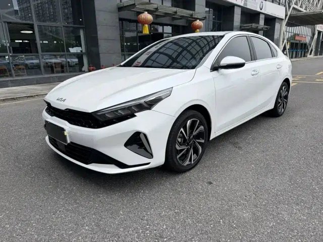Фотография автомобиля — Kia K3