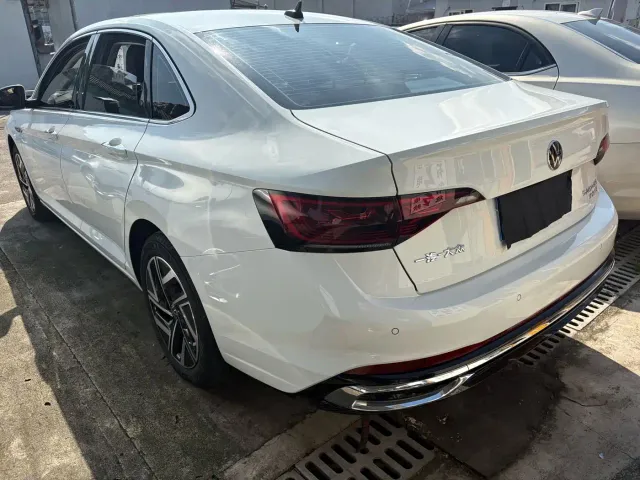 Volkswagen Sagitar — Фото автомобиля 9