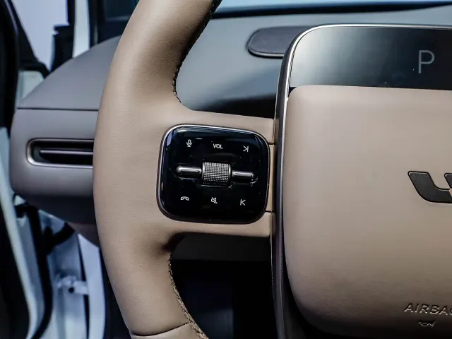 Li Auto i6 — Фото автомобиля 18