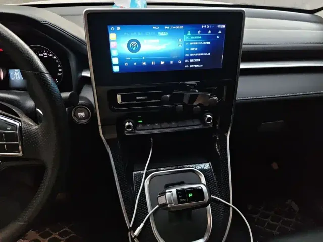 Haval Haval M6 2021 PLUS 1.5T DCT Comfort — Фото автомобиля 5