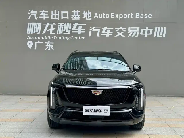 Cadillac XT5 — Фото автомобиля 2