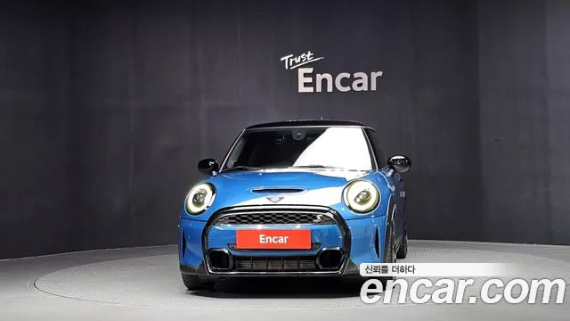MINI Cooper — Фото автомобиля 3