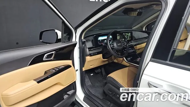 Kia Carnival — Фото автомобиля 15