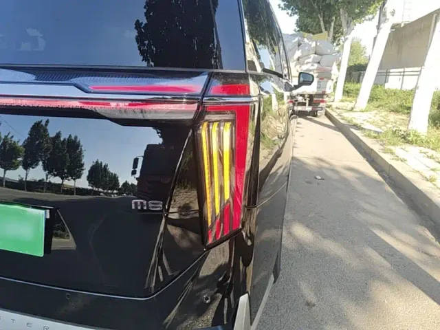 GAC Trumpchi M8 — Фото автомобиля 7