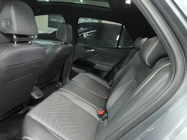 Volkswagen Volkswagen ID.3 2023 Upgraded Pure Intelligence Edition — Фото автомобиля 16