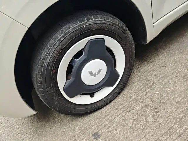 Wuling Hongguang Mini EV — Фото автомобиля 24