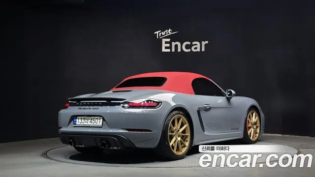 Porsche 718 — Фото автомобиля 2
