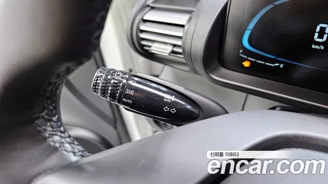 Hyundai Casper Casper Turbo Essential — Фото автомобиля 18