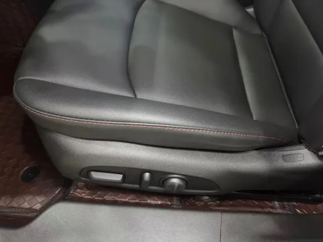 Chevrolet Malibu XL — Фото автомобиля 6