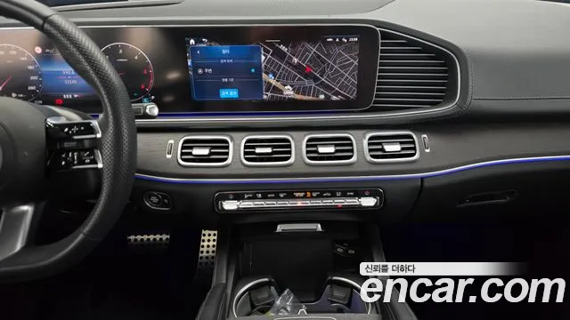 Mercedes-Benz GLE-Class — Фото автомобиля 15