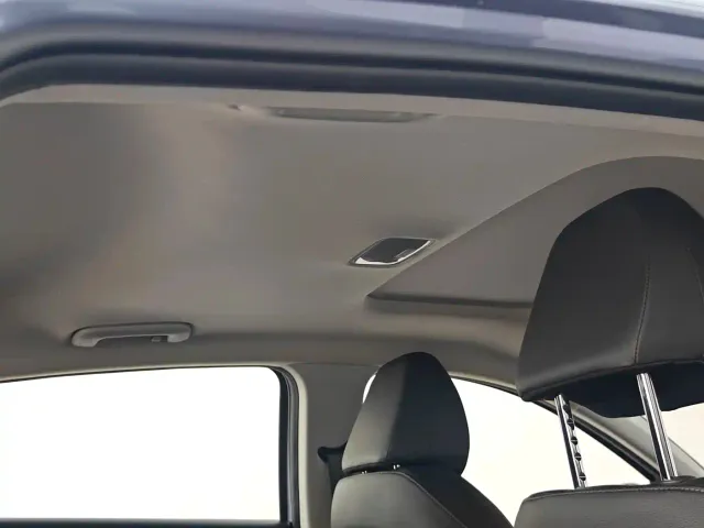 Hyundai Elantra — Фото автомобиля 14