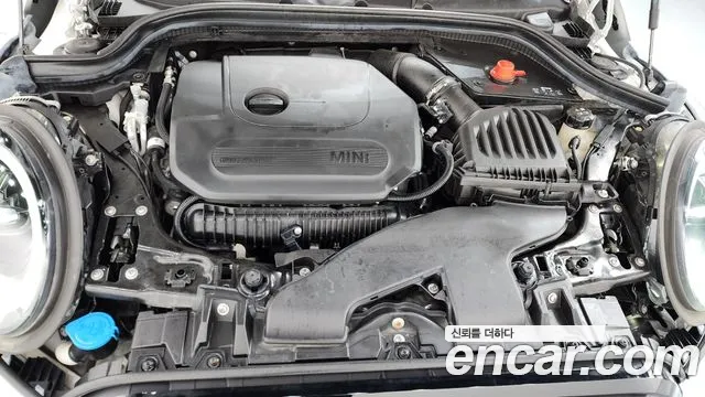 Mini Cooper Convertible — Фото автомобиля 6