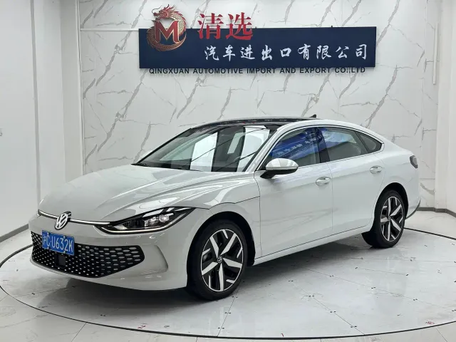Фотография автомобиля — Volkswagen Lamando