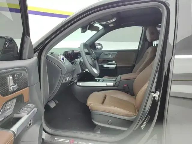 Mercedes-Benz GLB-Class — Фото автомобиля 9