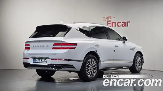 Genesis GV80 2.5T Бензин 2WD — Фото автомобиля 2