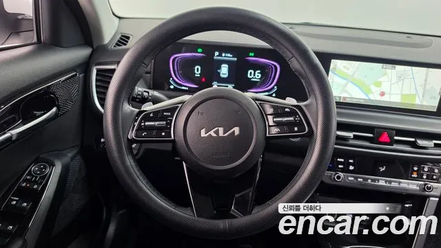 Kia Seltos Новый Seltos Бензин 1.6 турбо 2WD — Фото автомобиля 4