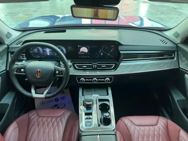Hongqi HS5 — Фото автомобиля 6