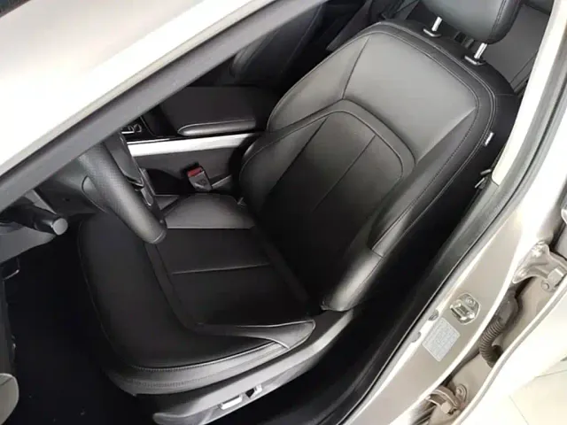 Wuling Starlight — Фото автомобиля 14