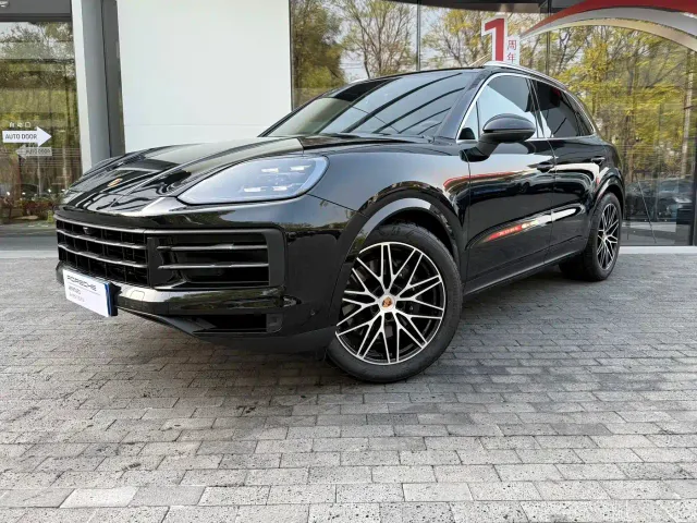 Фотография автомобиля — Porsche Cayenne