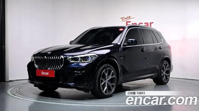 Фотография автомобиля — BMW X5 G05