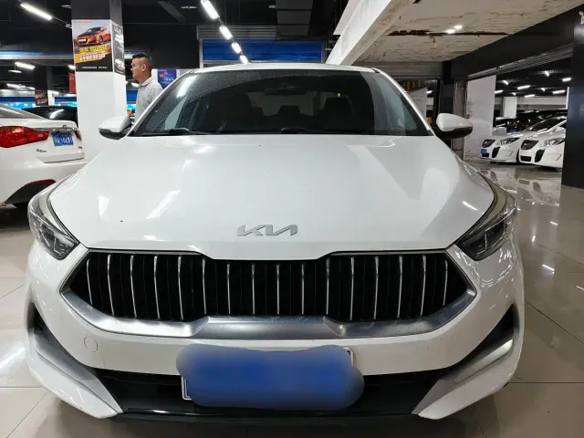 Kia K3 — Фото автомобиля 2