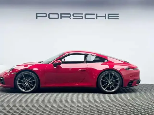 Porsche 911 — Фото автомобиля 4
