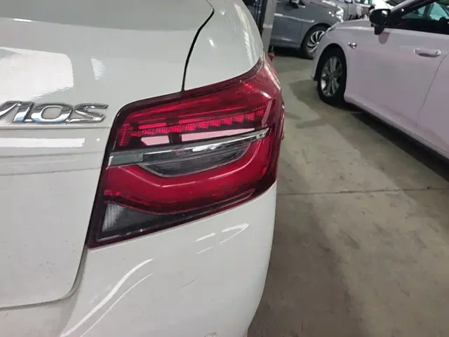Toyota Vios — Фото автомобиля 7