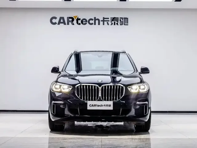 BMW X5 — Фото автомобиля 2