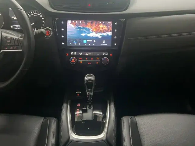 Nissan X-Trail — Фото автомобиля 21