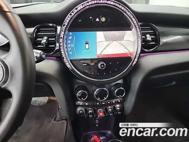 Mini Cooper Cooper Classic — Фото автомобиля 13