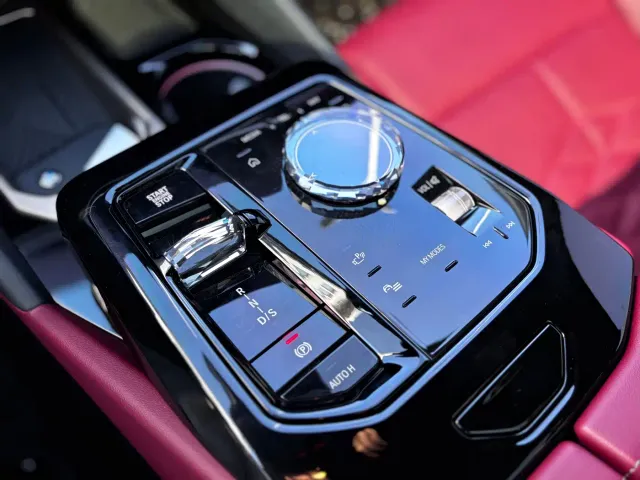 BMW 5 Series — Фото автомобиля 20