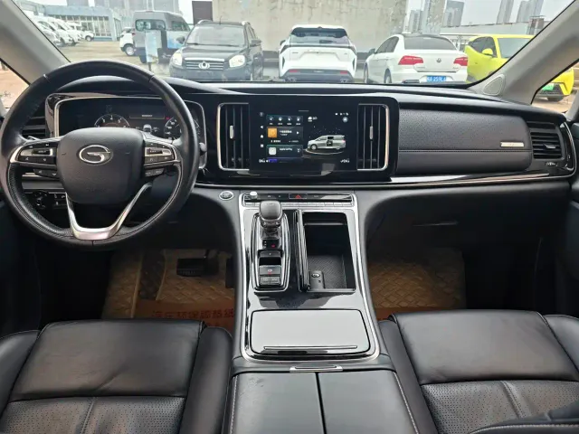 GAC Trumpchi M8 — Фото автомобиля 14