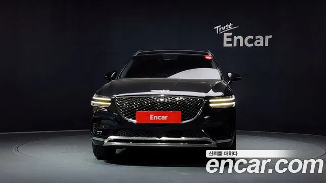 Genesis GV70 2.5T Бензин 2WD — Фото автомобиля 3