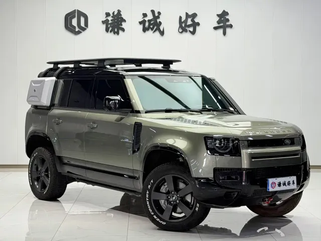 Land Rover Defender — Фото автомобиля 3
