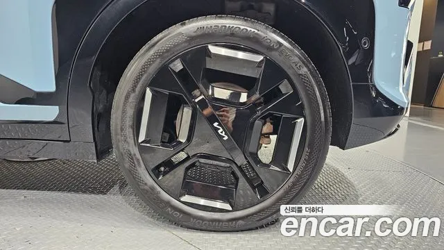 Kia EV3 — Фото автомобиля 6