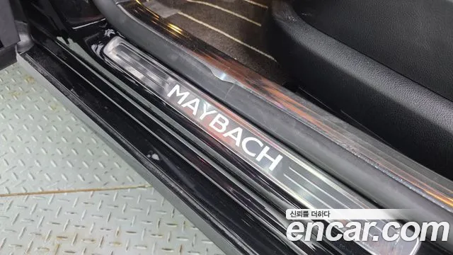 Mercedes-Benz S-Class — Фото автомобиля 13