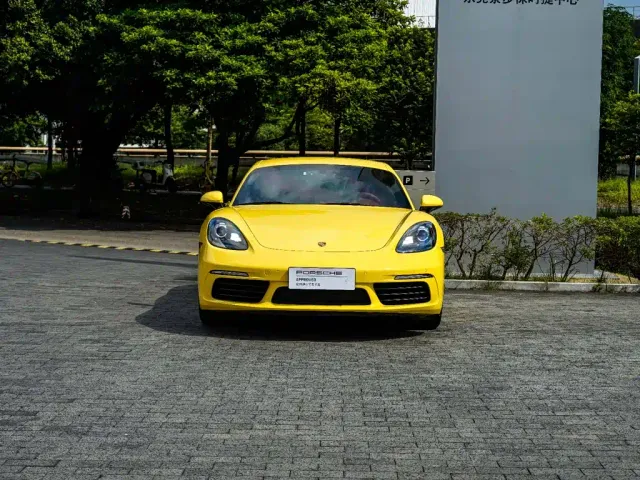 Porsche 718 — Фото автомобиля 15