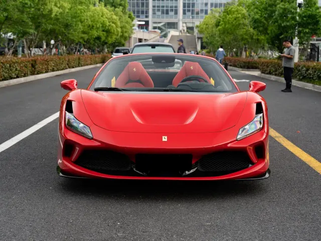 Ferrari F8 — Фото автомобиля 2