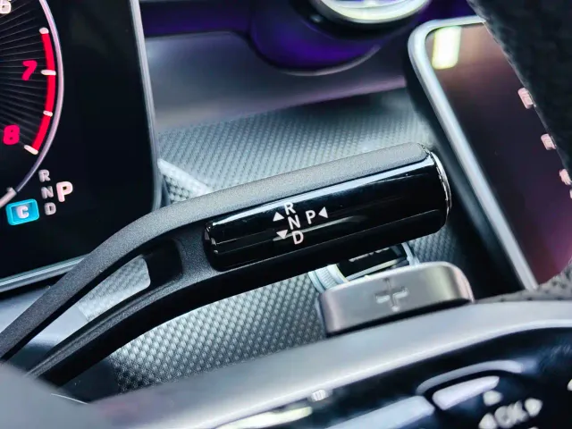 Mercedes-Benz C-Class — Фото автомобиля 15