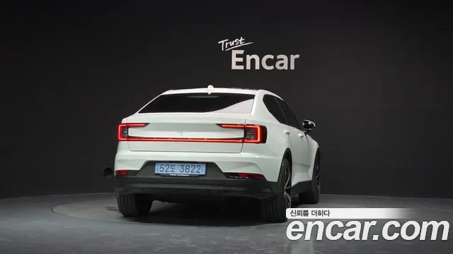 Polestar Polestar 2 — Фото автомобиля 4