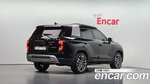KG_Mobility_Ssangyong Torres Torres Бензин 1.5 2WD — Фото автомобиля 2