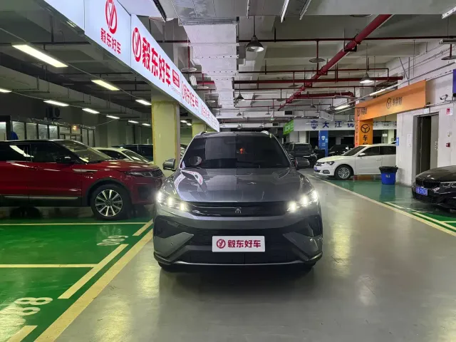 BYD Song Pro — Фото автомобиля 2